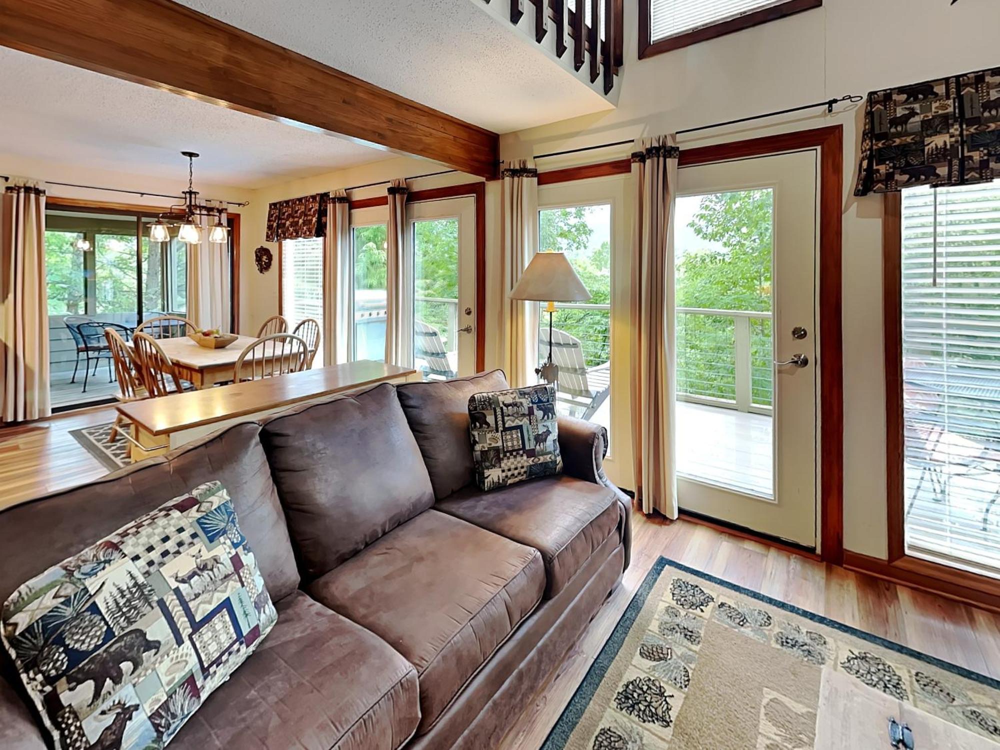 Mountain Charm Villa Gatlinburg Exterior photo
